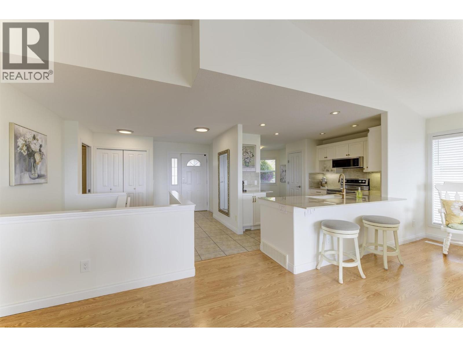 5205 Sandhills Drive - 16