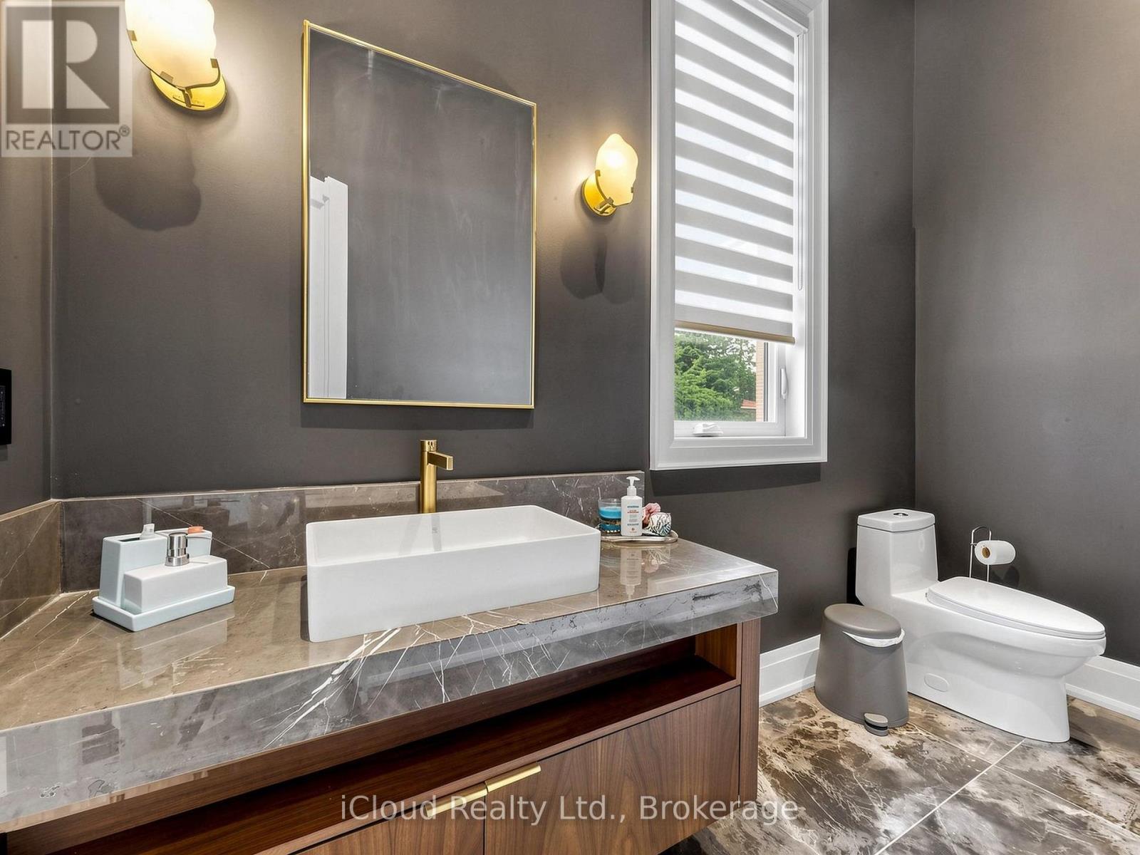 64 RISEBROUGH AVENUE - Image 32