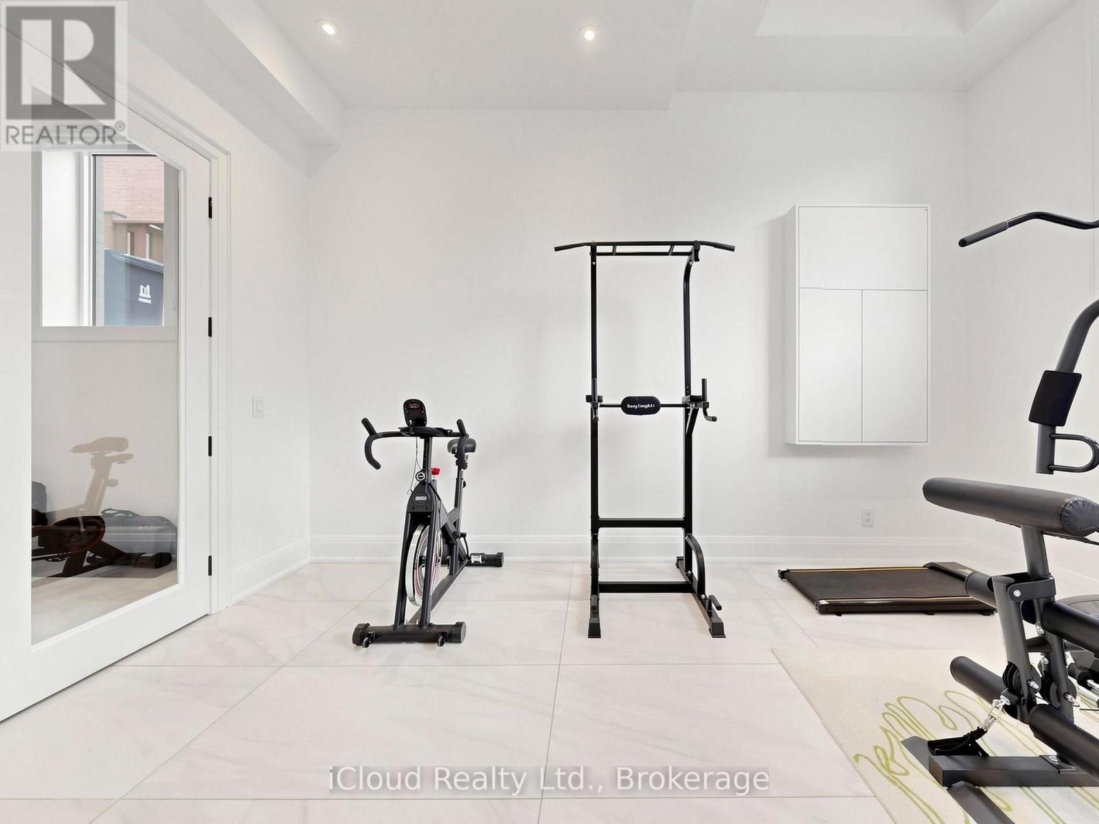 64 RISEBROUGH AVENUE - Image 47
