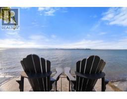 188 Tsawwassen Beach Road, Delta, BC V4M2J2 Photo 10
