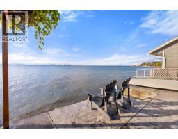 188 Tsawwassen Beach Road, Delta, BC V4M2J2 Photo 15