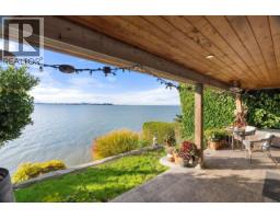 188 Tsawwassen Beach Road, Delta, BC V4M2J2 Photo 21