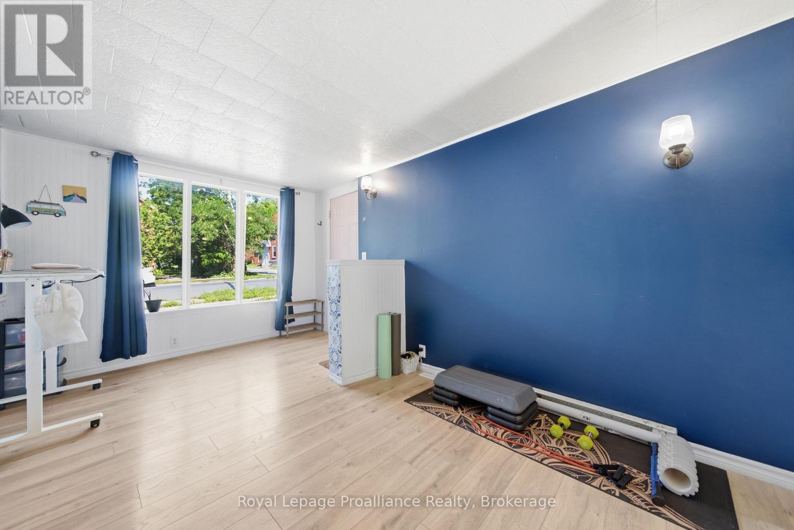 1 HIGHLAND AVENUE - Image 23