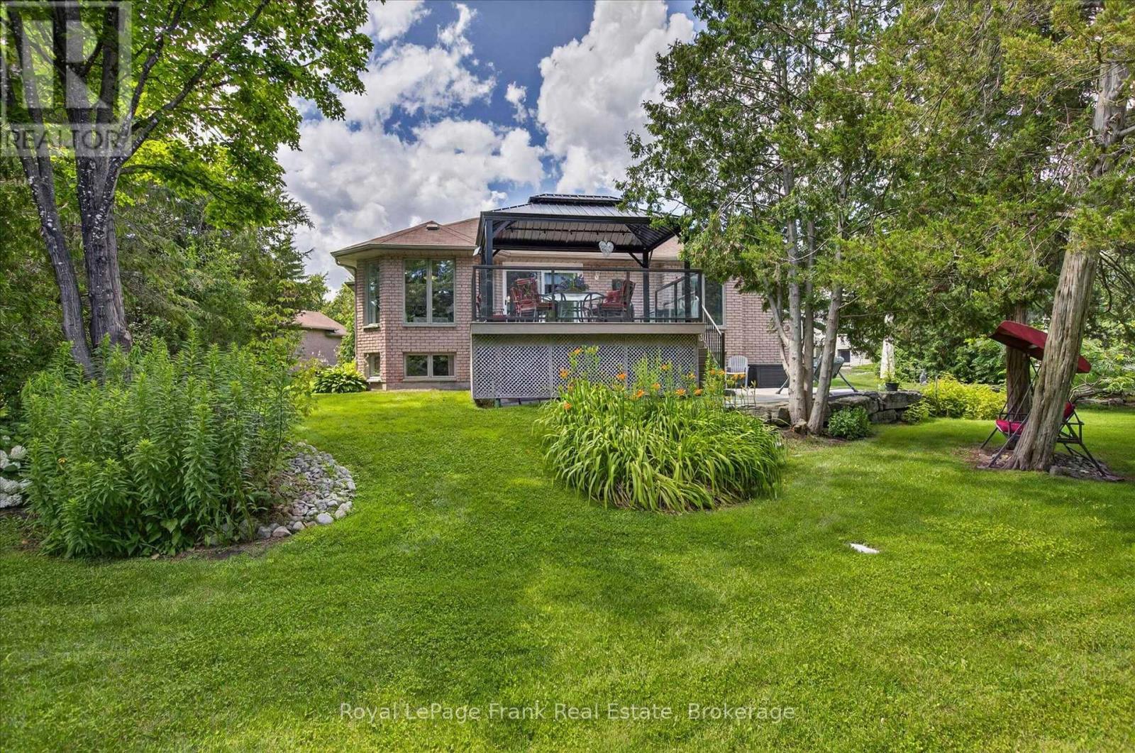64 ISLAND BAY DRIVE - Image 33
