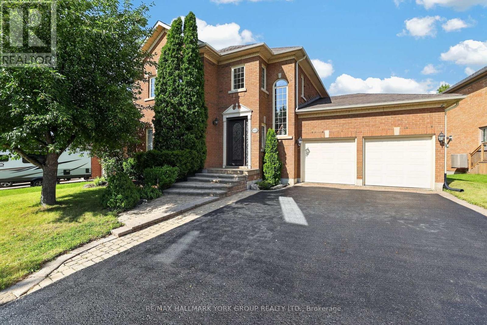 669 KINGSMERE AVENUE - 1