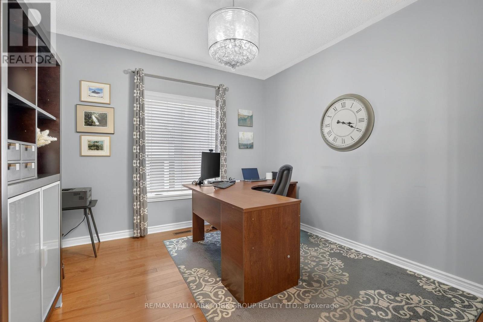 669 KINGSMERE AVENUE - 8