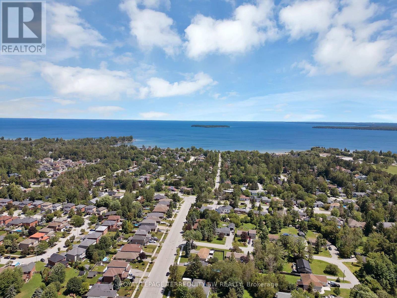 2249 WILLARD AVENUE - 50