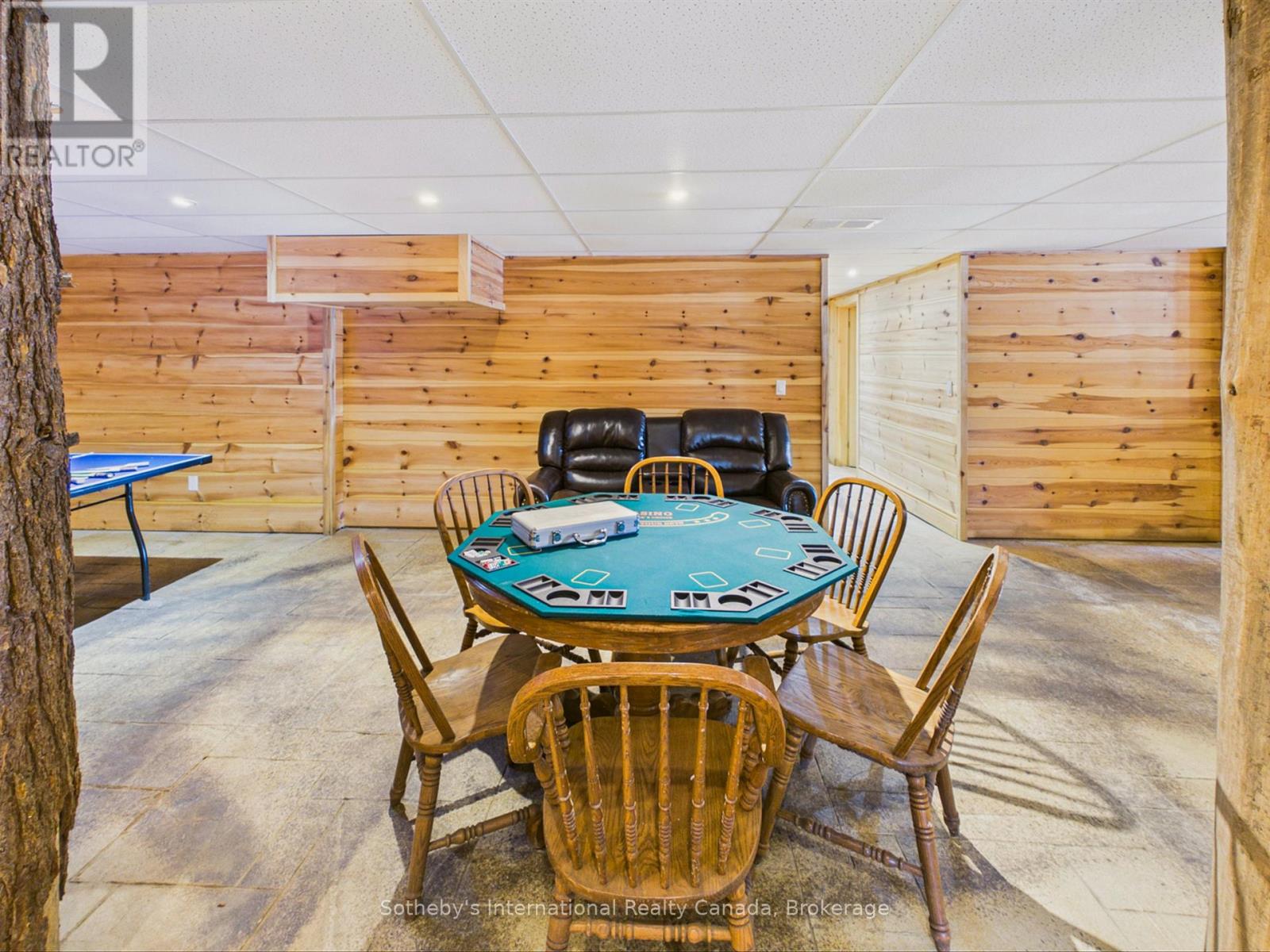 2889 AHMIC LAKE ROAD - Image 39