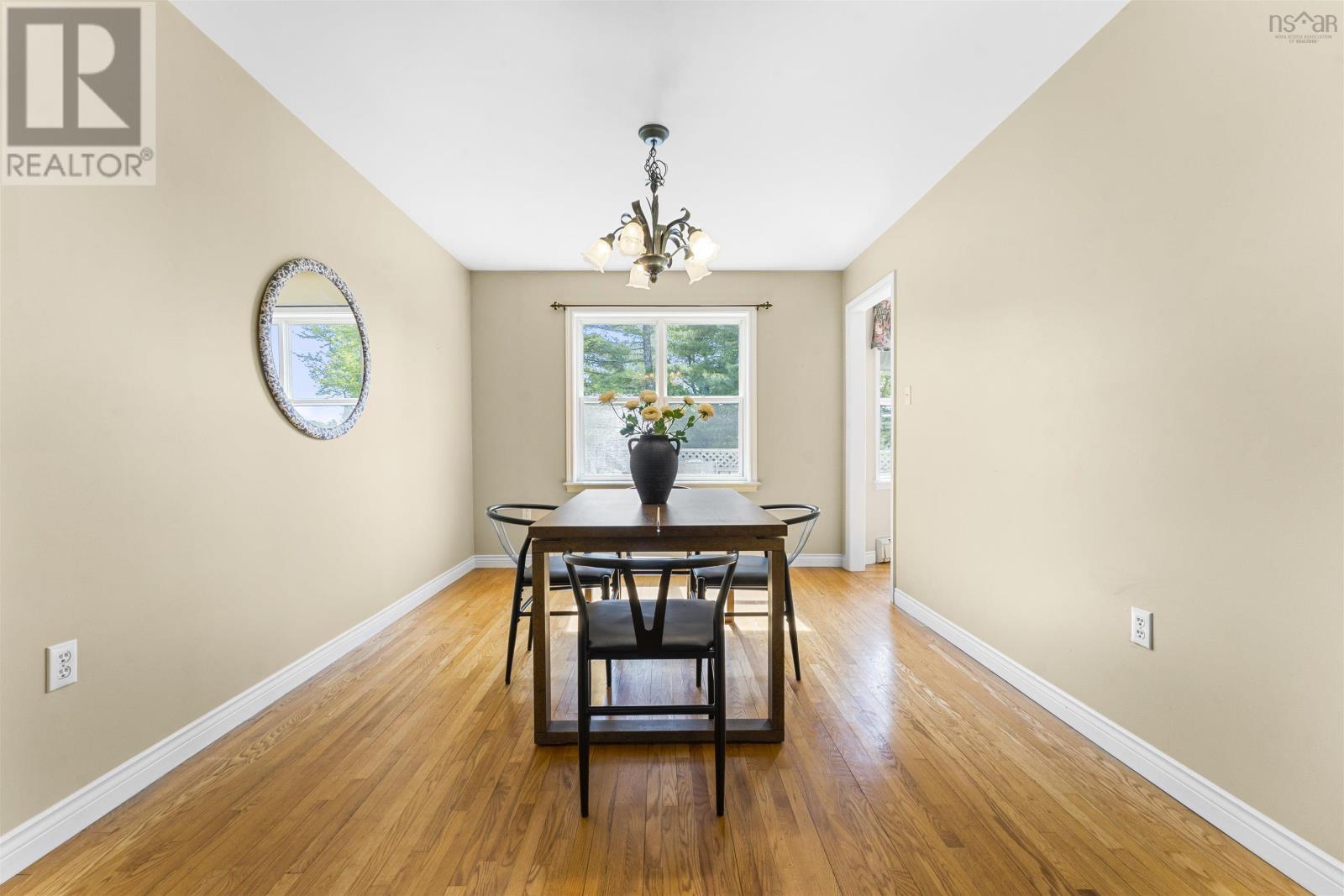 111 St George Boulevard - 20