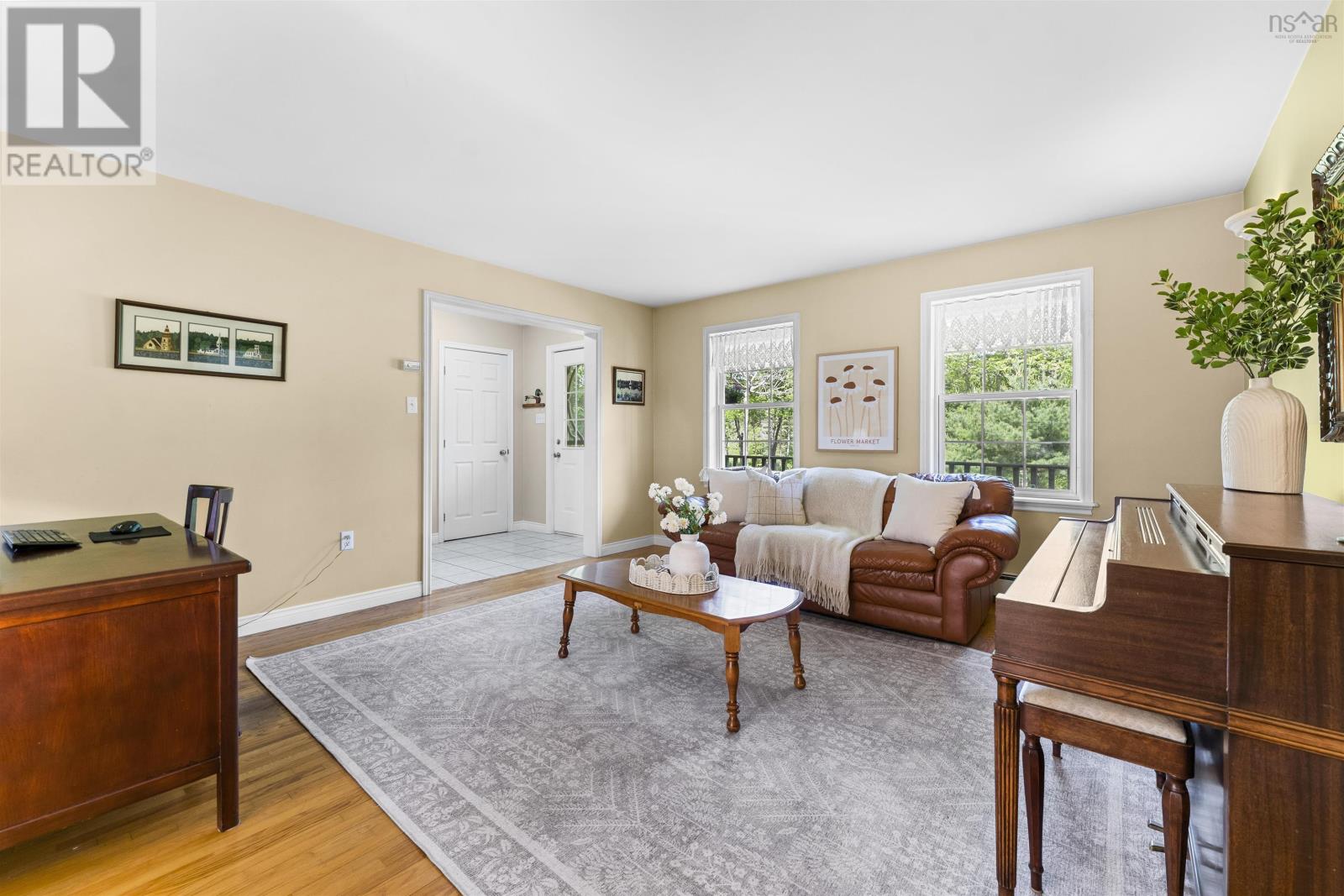 111 St George Boulevard - 26
