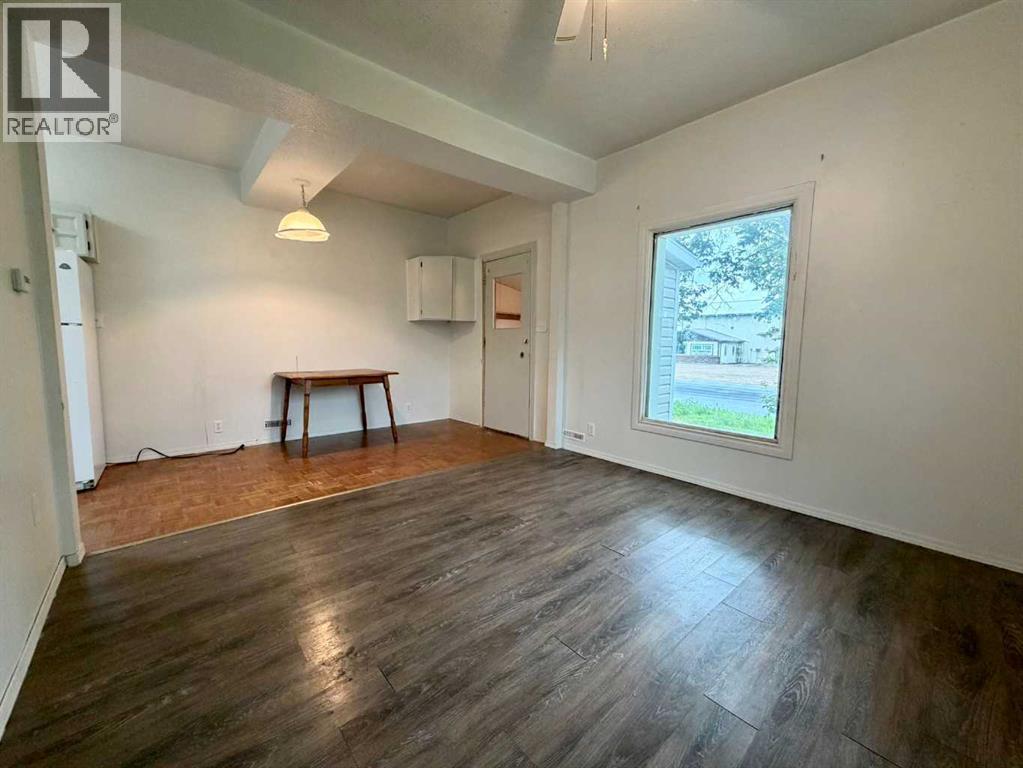 1236 1 Avenue - Image 4