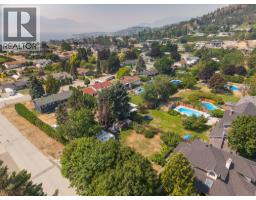 3050 Westview Road, West Kelowna, BC V1Z1R4 Photo 13