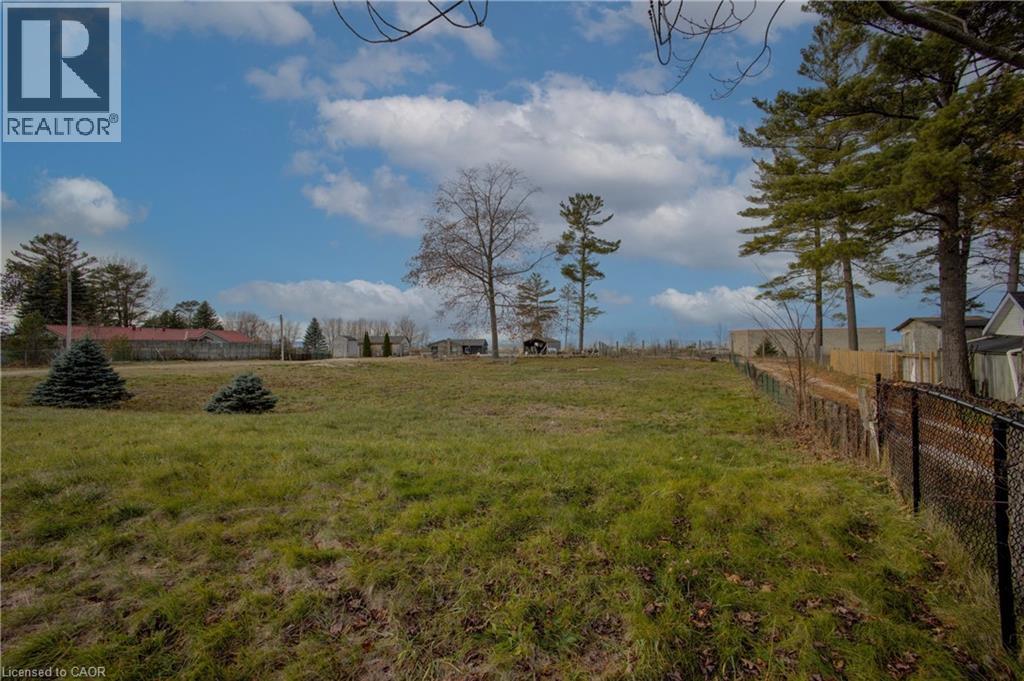 326 RIVER Road E Unit# B, Wasaga Beach — photo 2