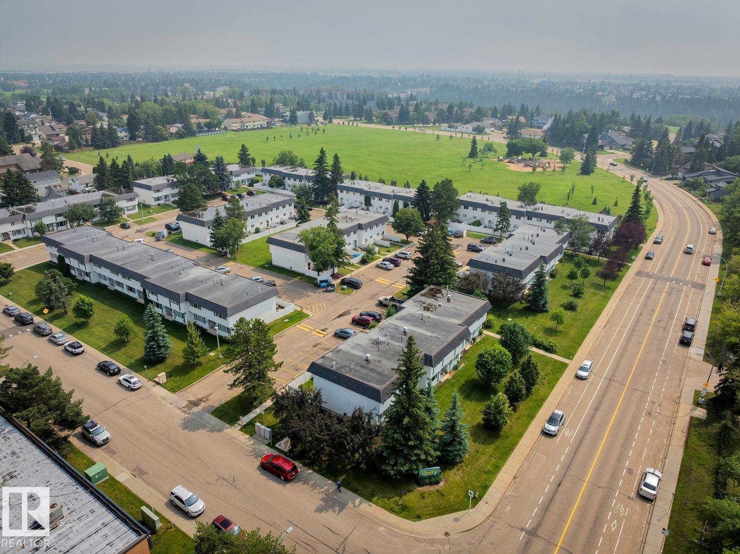 11421 22 AV NW - 39