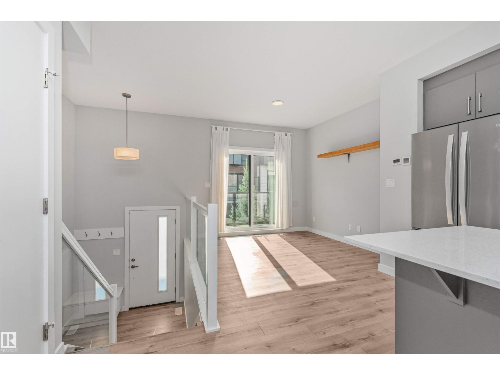 #17 1729 KEENE CR SW - 9