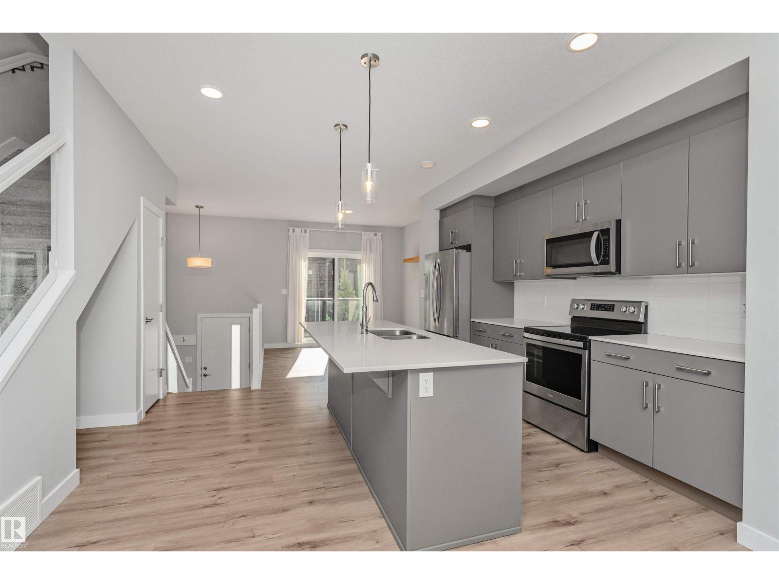 #17 1729 KEENE CR SW - Image 19