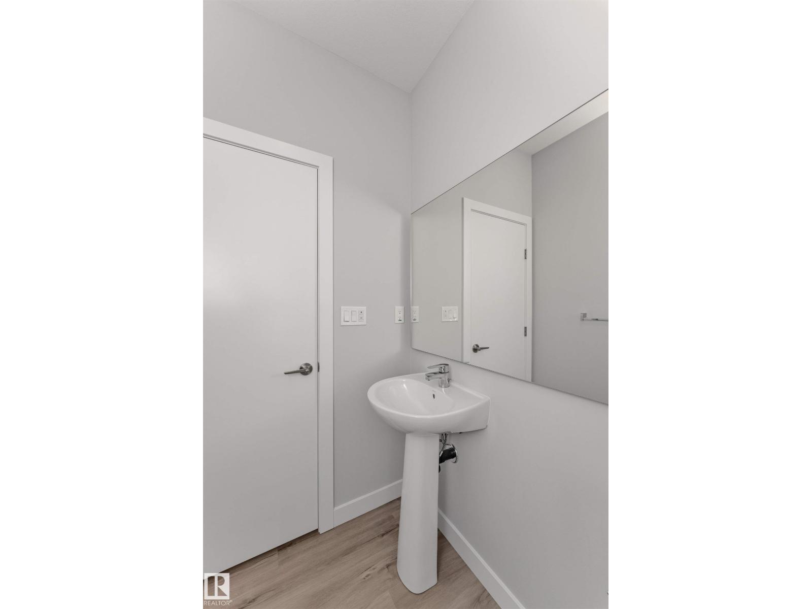 #17 1729 KEENE CR SW - 26