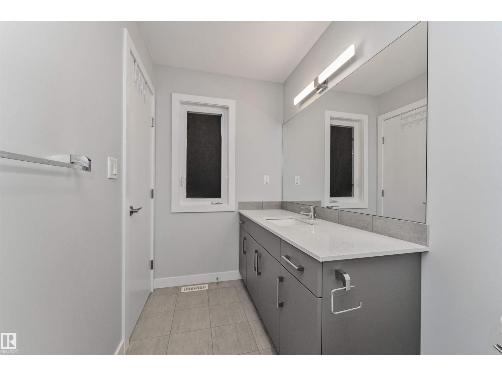 #17 1729 KEENE CR SW - Image 36