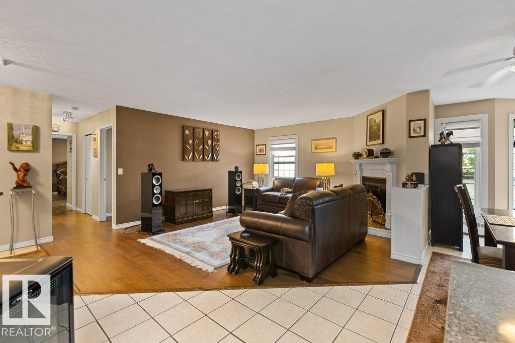 #307 3 PERRON ST - 10