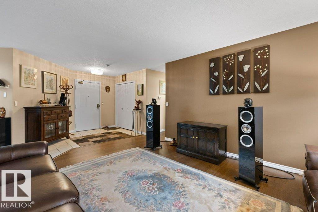 #307 3 PERRON ST - 6