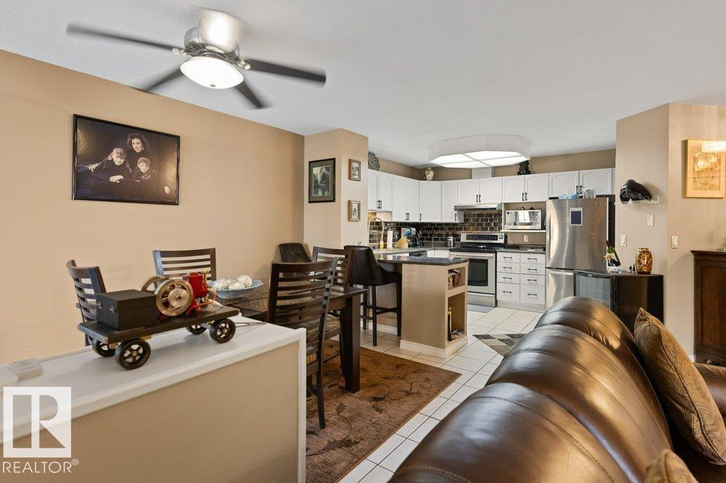 #307 3 PERRON ST - 7