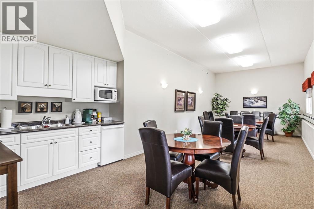 #406 5133 49 Street - 30