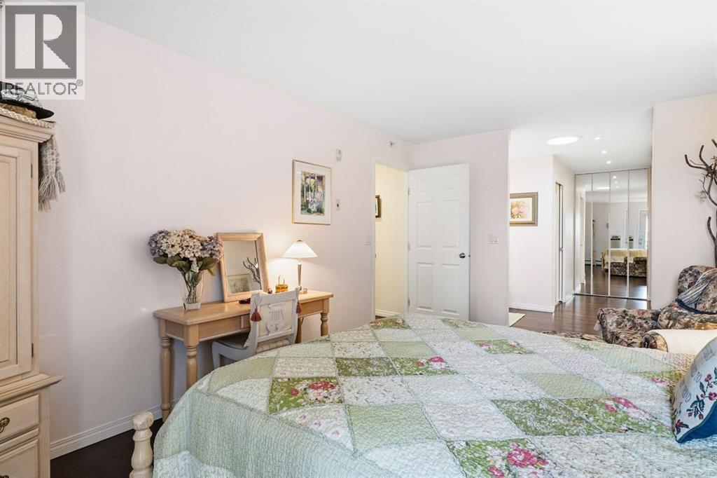 #406 5133 49 Street - 21