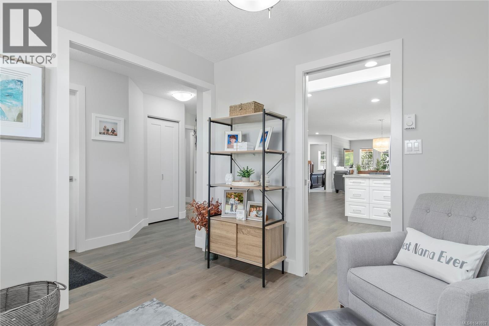 824 Marguerite Rd - 26