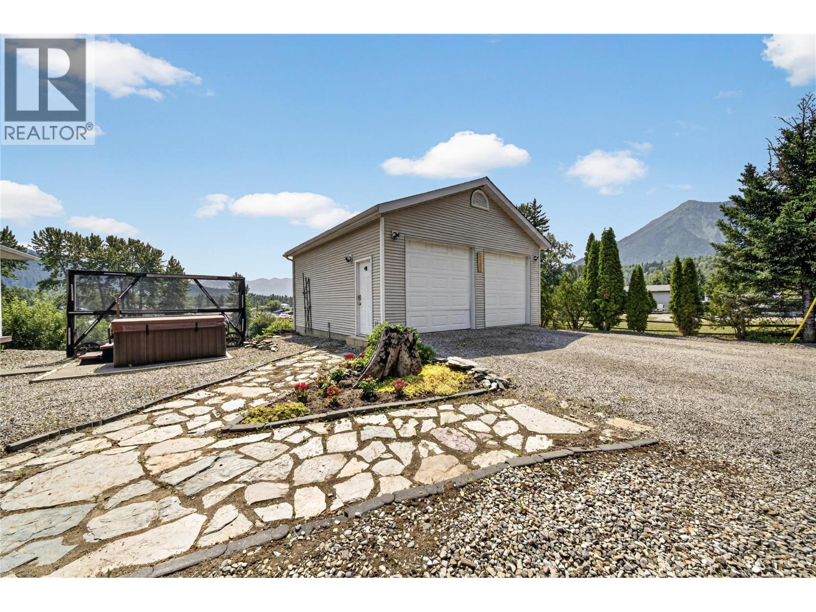 6152 Cunliffe Road - 39