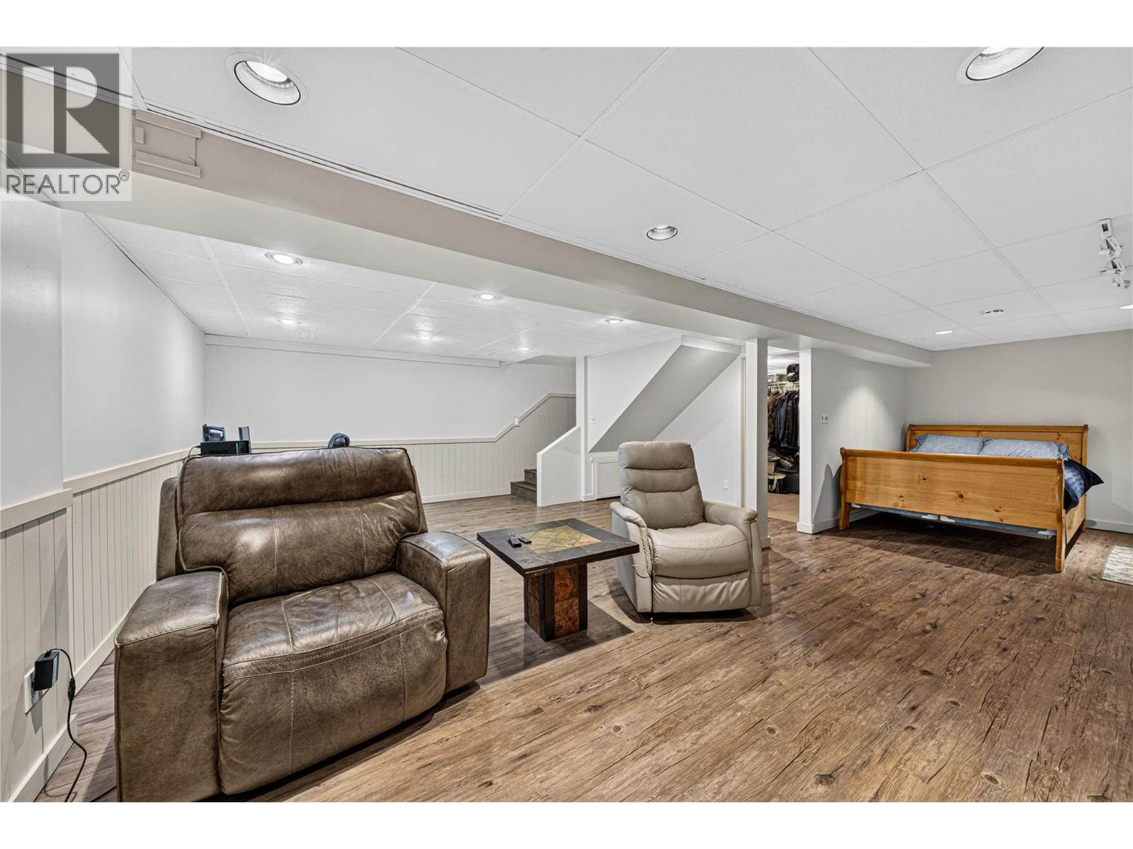 6152 Cunliffe Road - 33