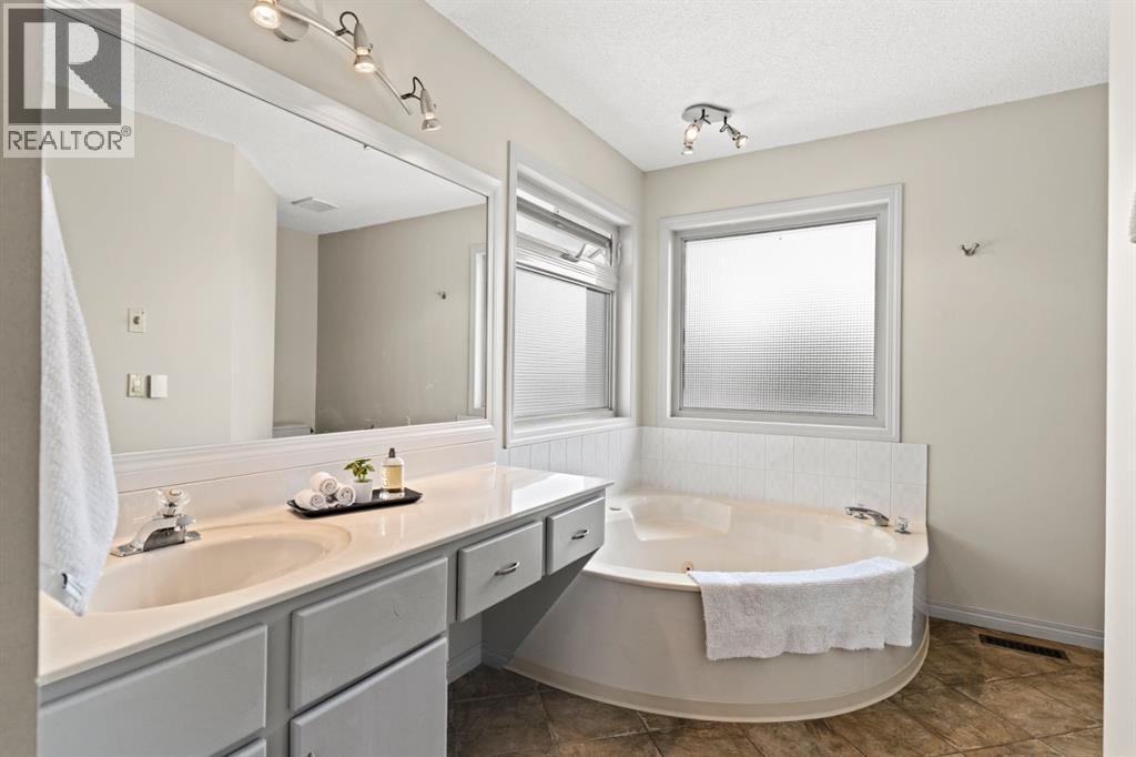 626 Hawkhill Place NW - Image 27