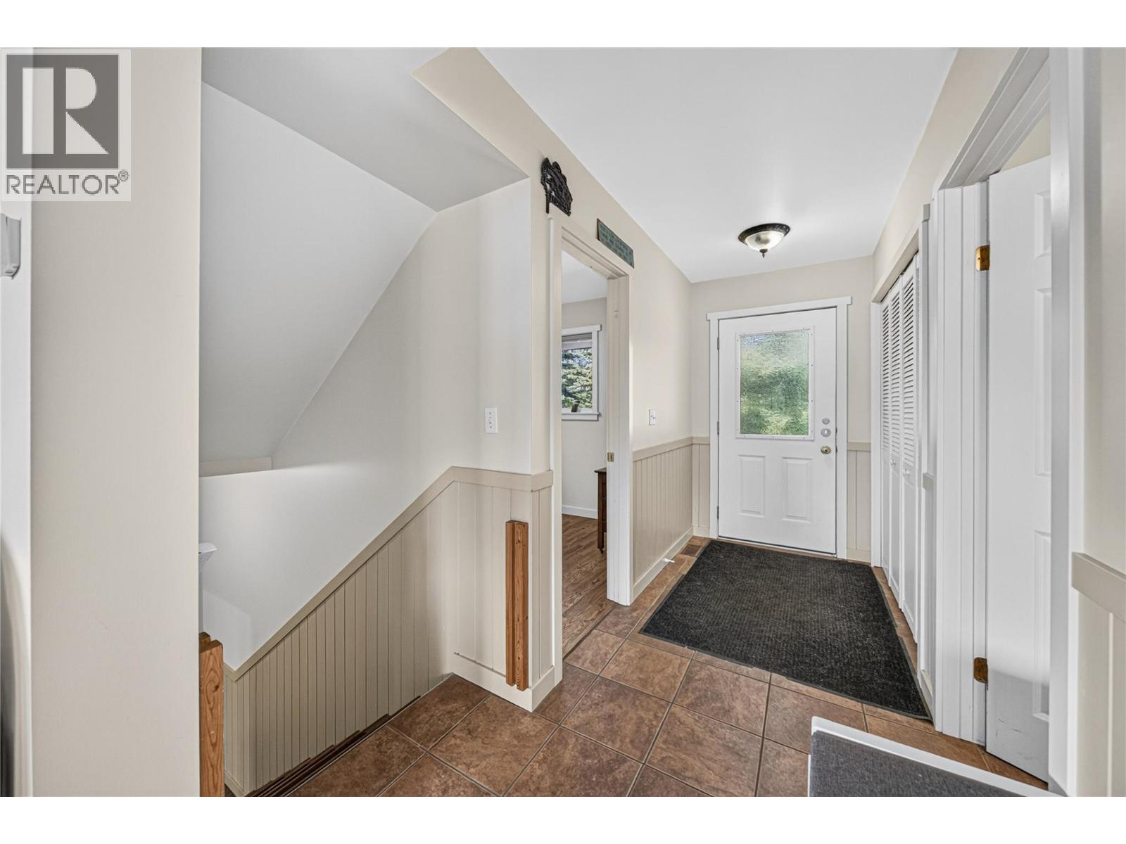 6152 Cunliffe Road - 10