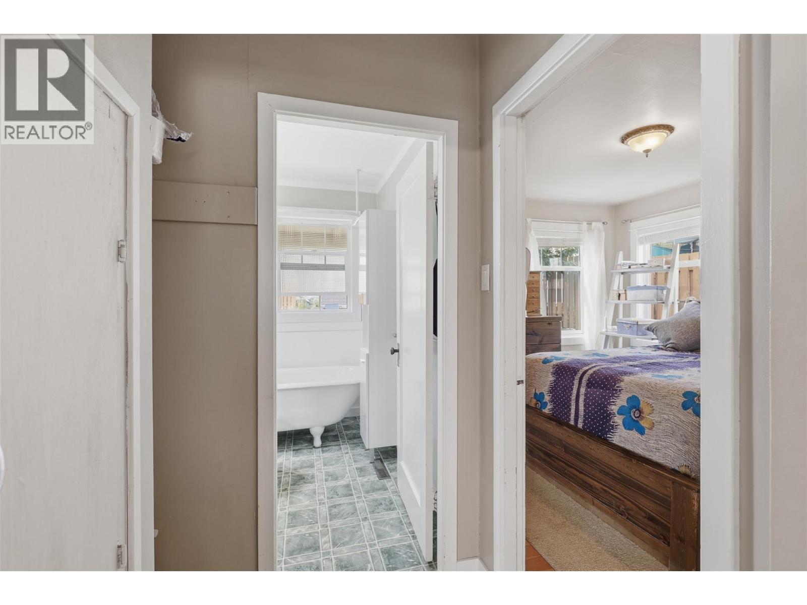 1233 Pine Street - 14
