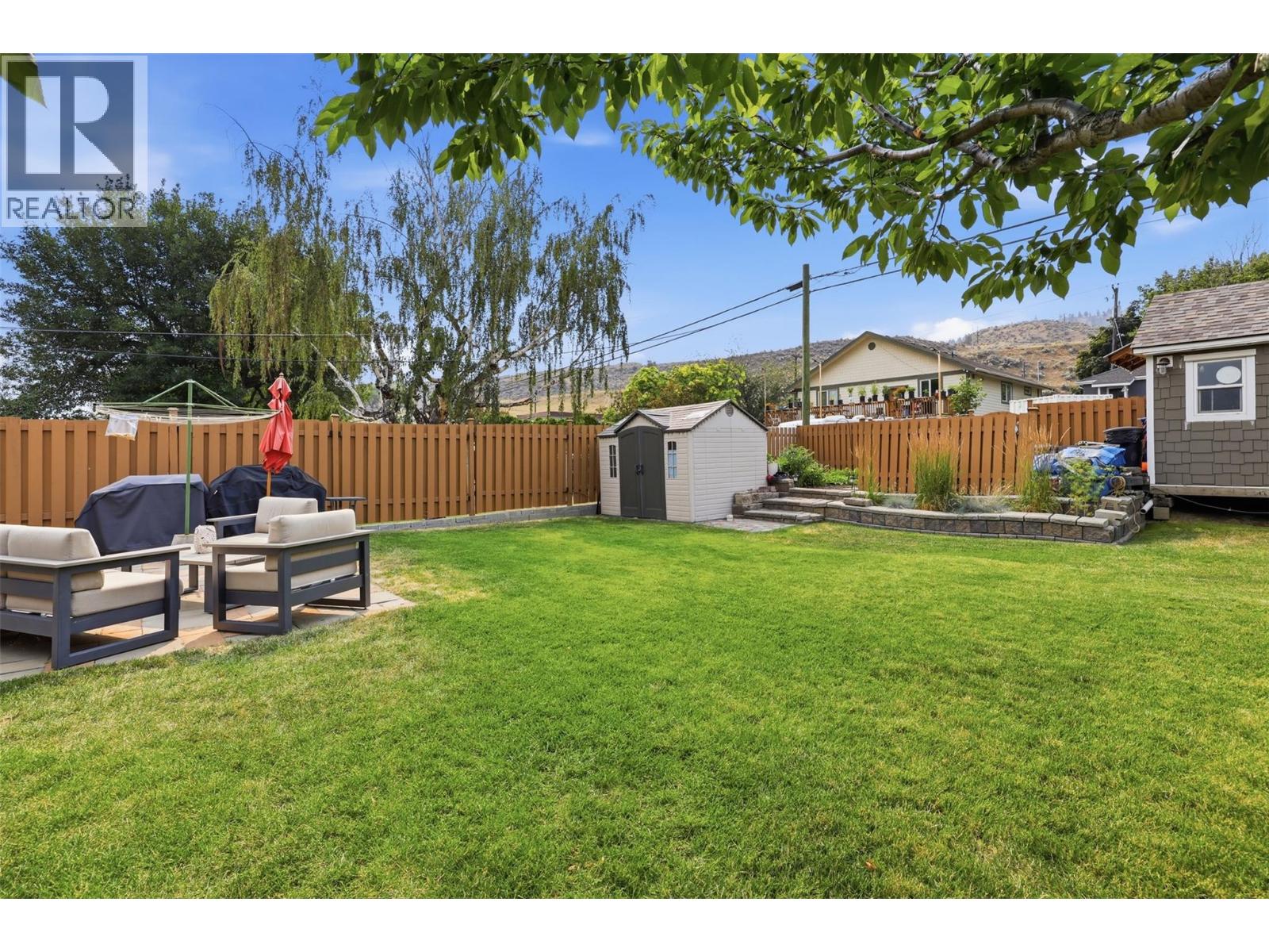 1233 Pine Street - 24