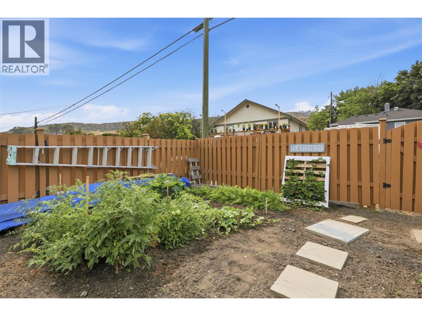 1233 Pine Street - 32