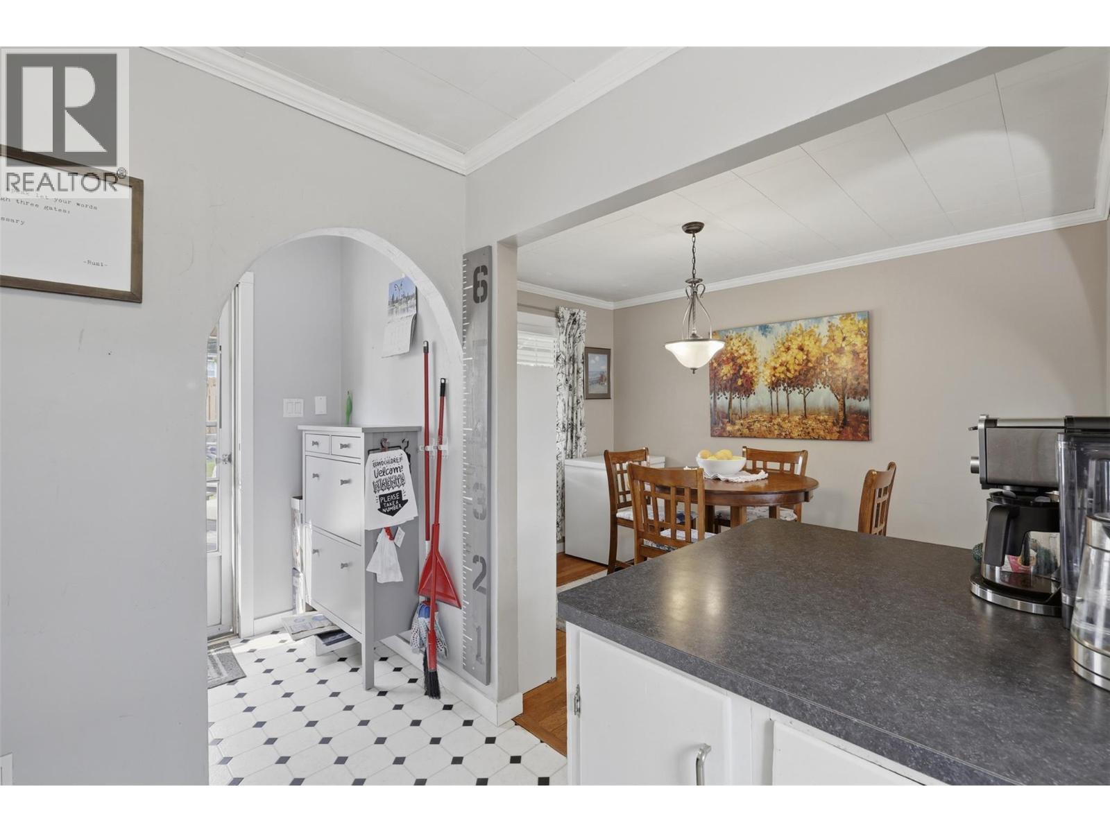 1233 Pine Street - 13