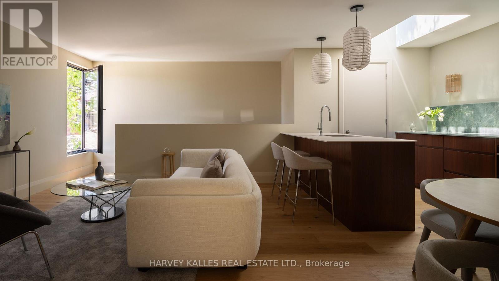 #D 157 HALLAM STREET - 6