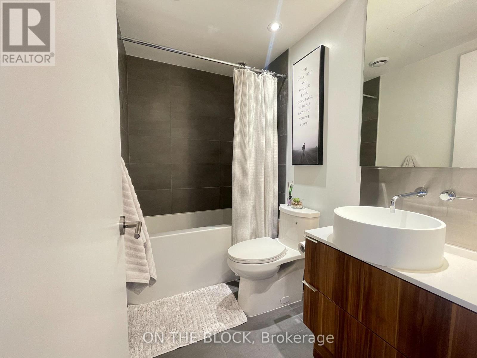 #509 185 ROEHAMPTON AVENUE - 15
