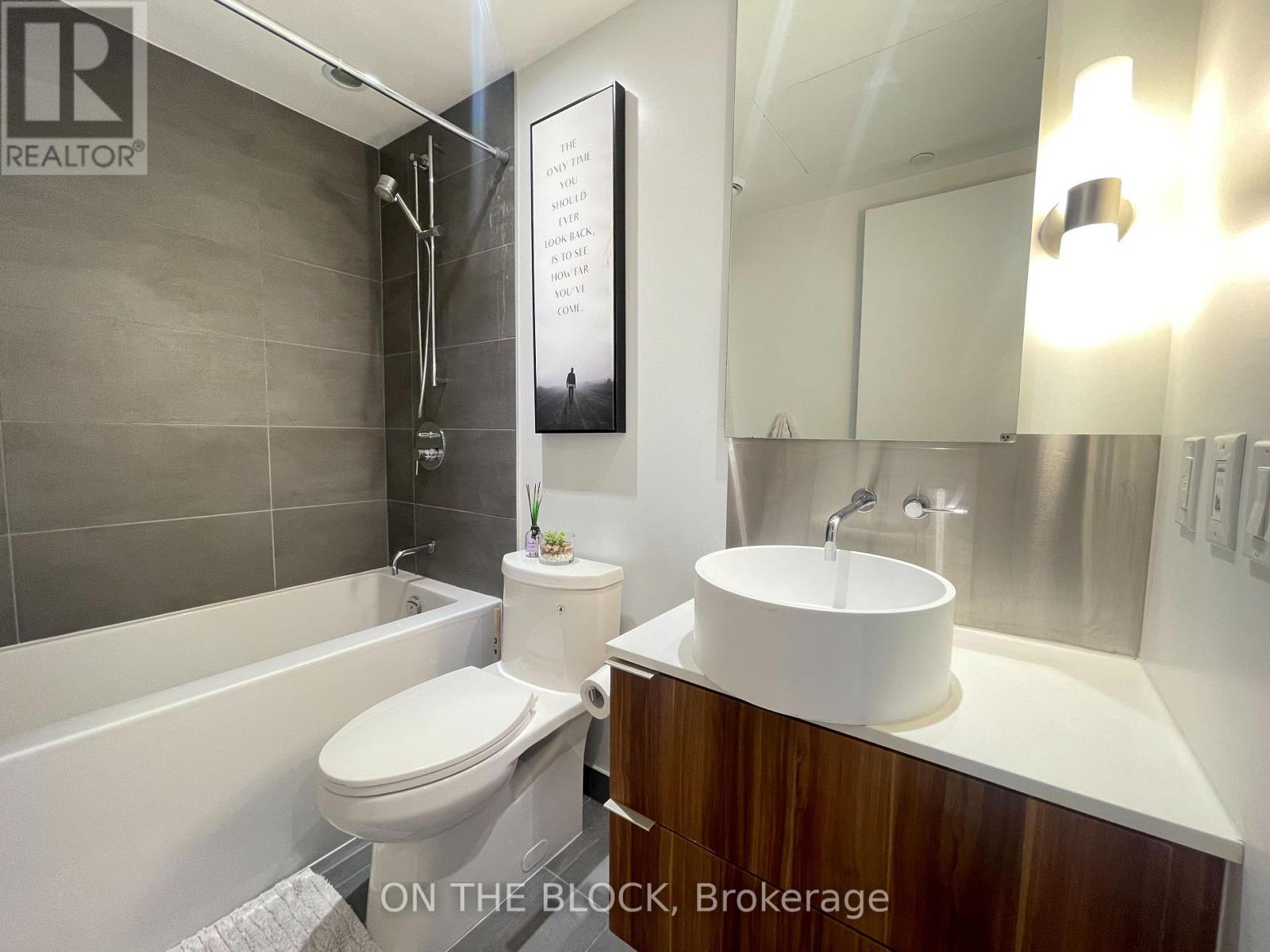 #509 185 ROEHAMPTON AVENUE - 13