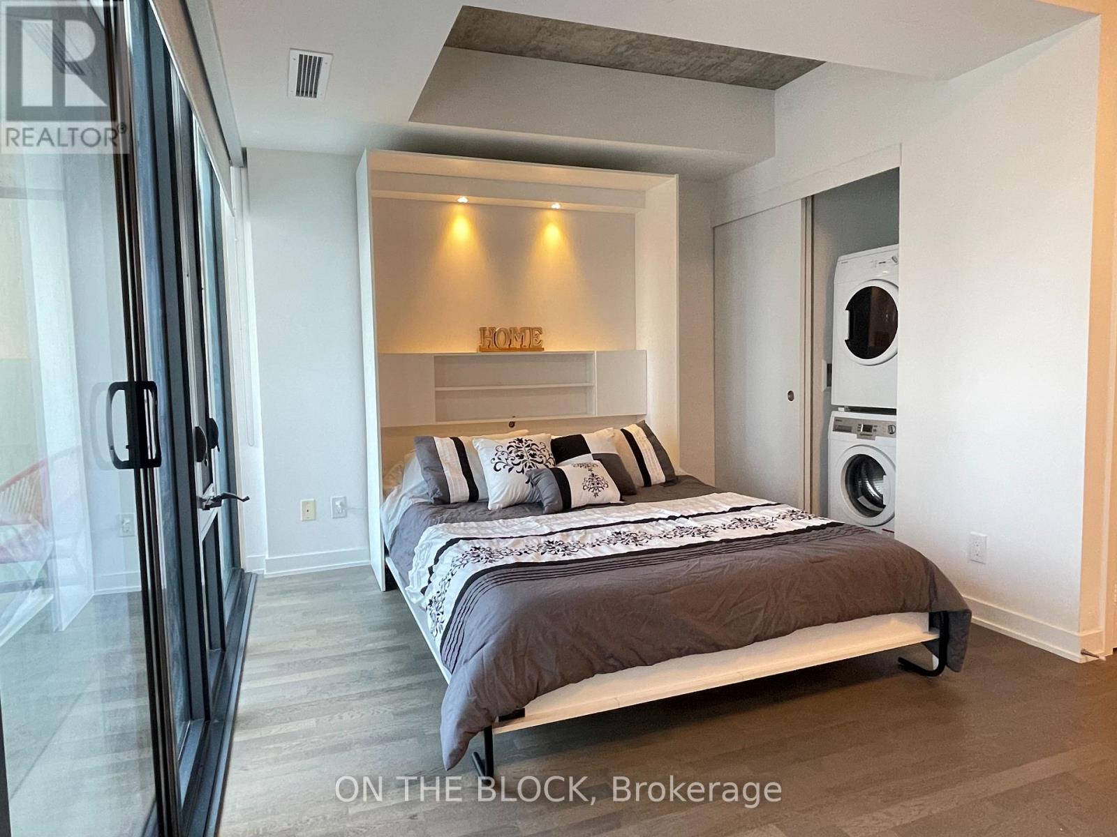 #509 185 ROEHAMPTON AVENUE - 17