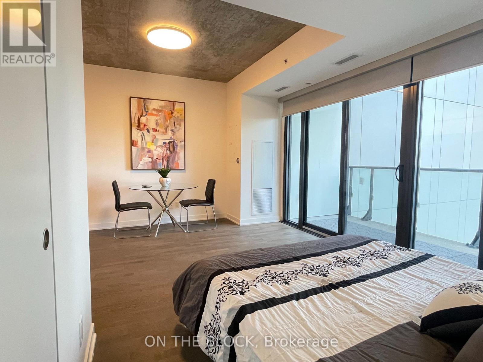 #509 185 ROEHAMPTON AVENUE - 8