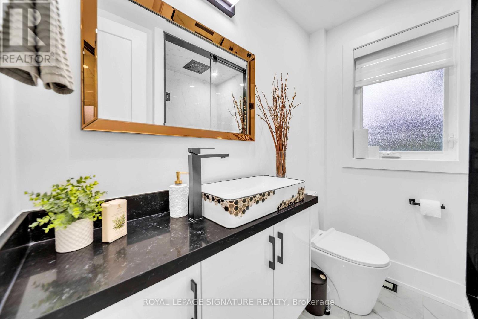 3 PAMCREST DRIVE - 19