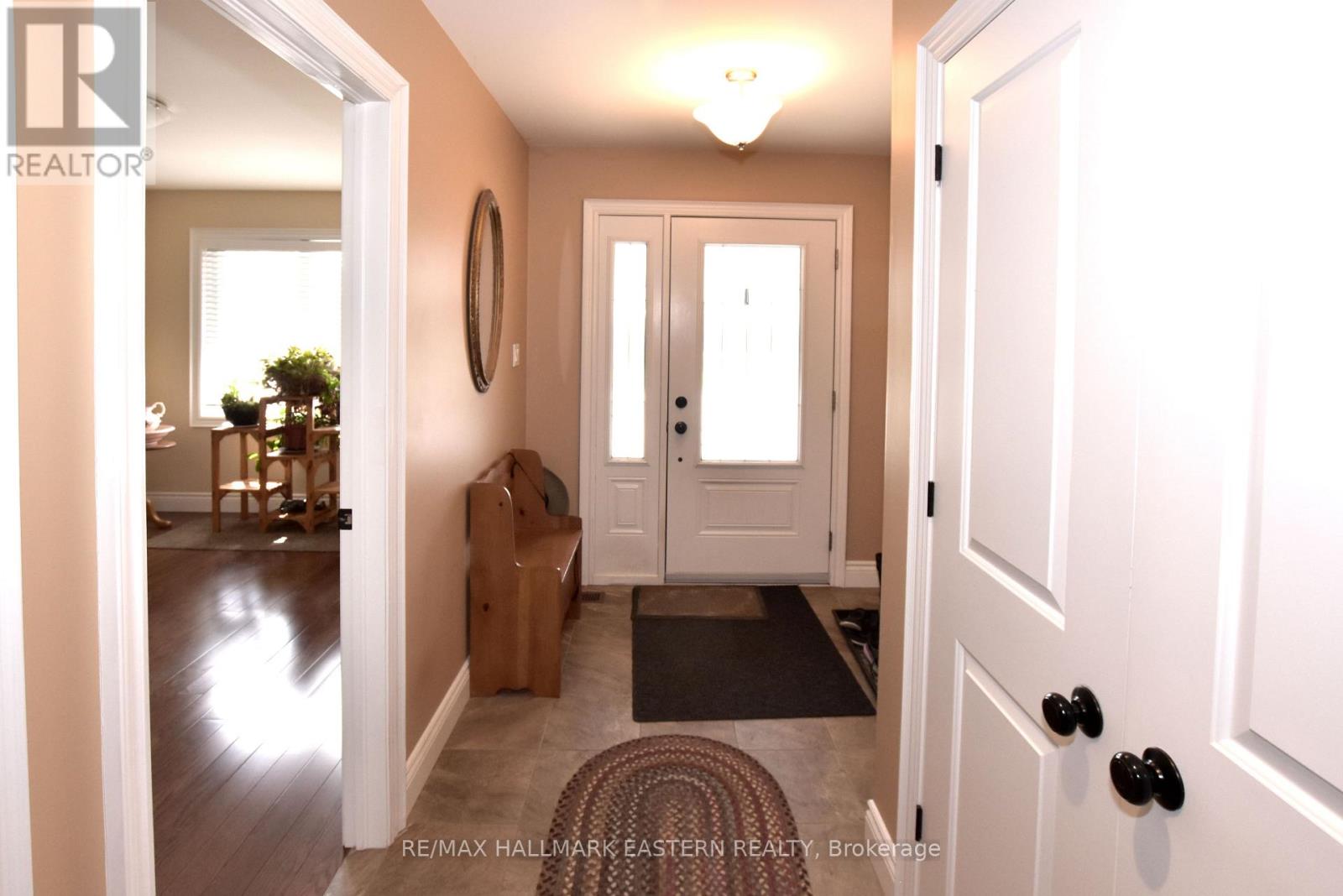 428 RAYMOND STREET - 2