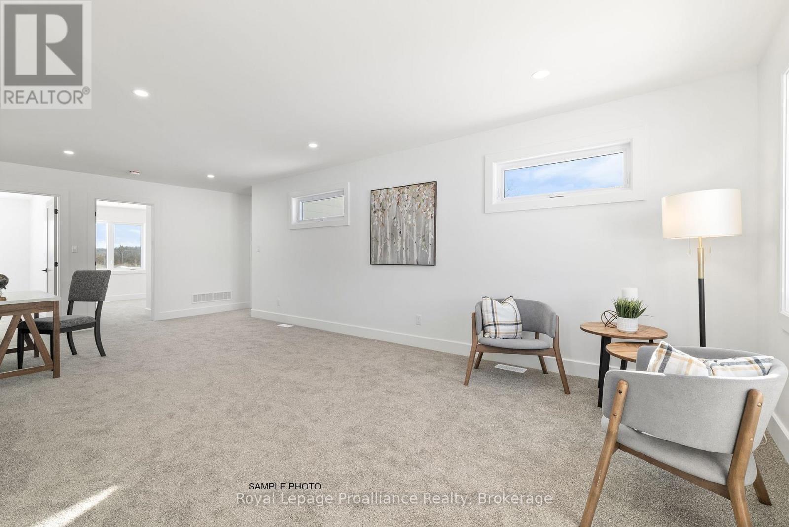 28 FRASER DRIVE - 19