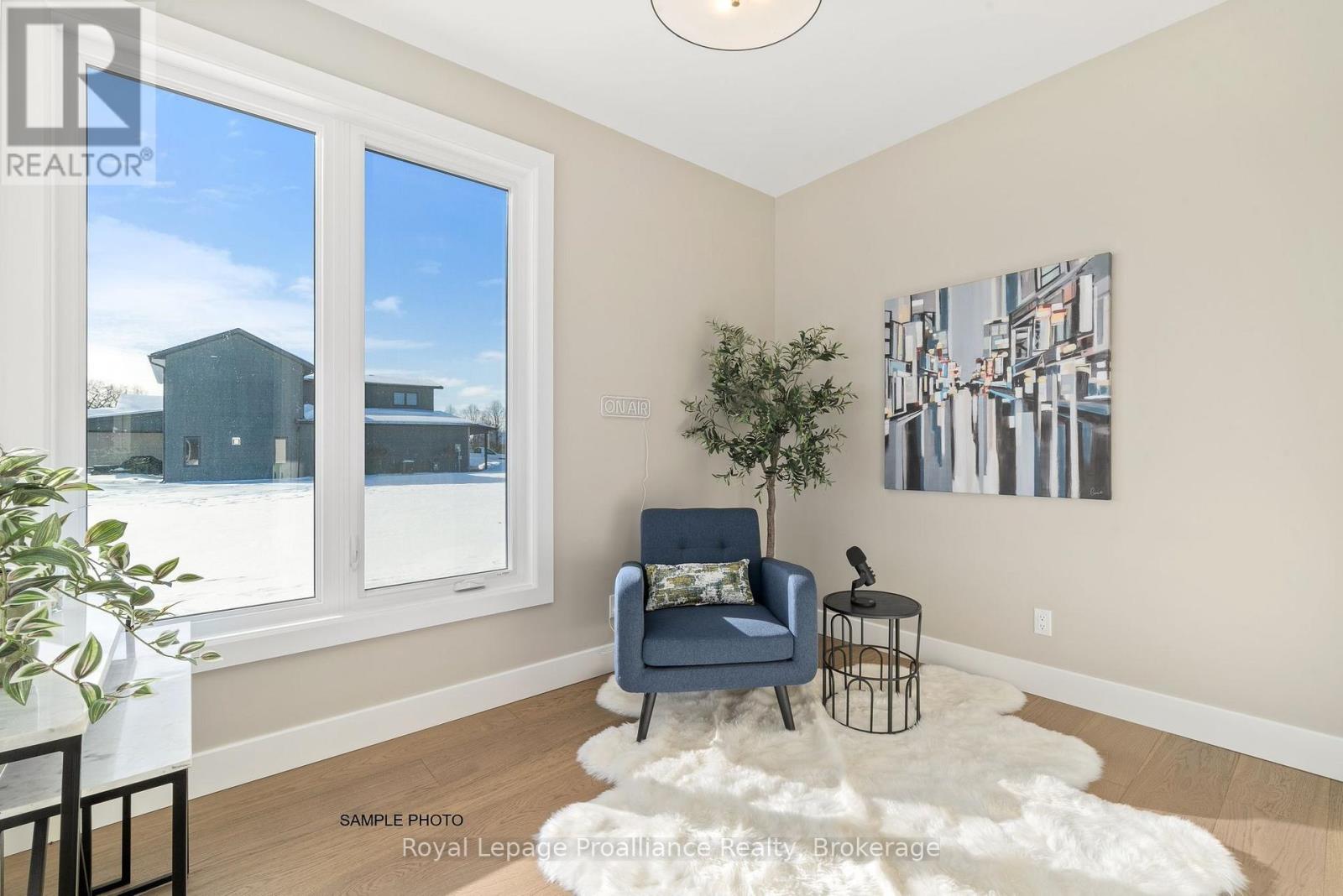 28 FRASER DRIVE - 17