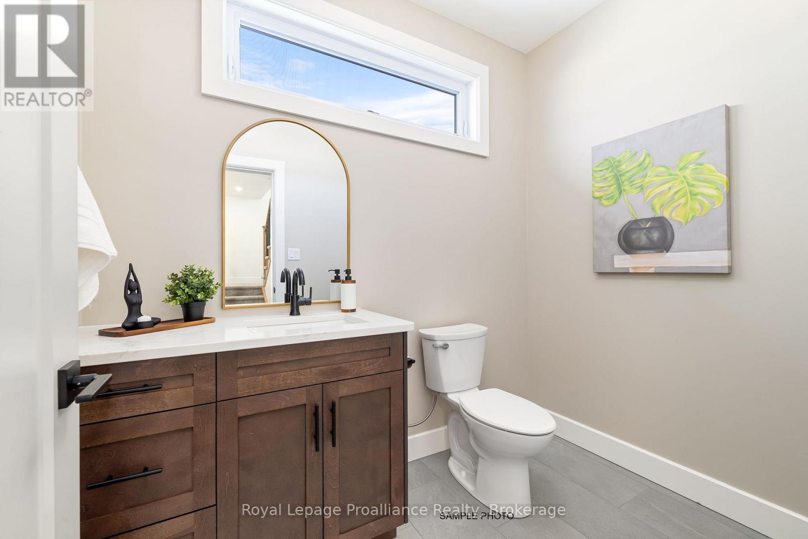 28 FRASER DRIVE - 6