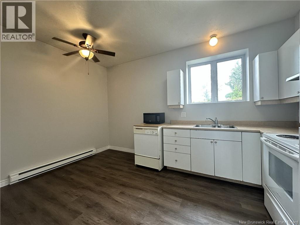 44-46 Theriault Street - 28