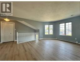 44-46 Theriault Street, photo 10