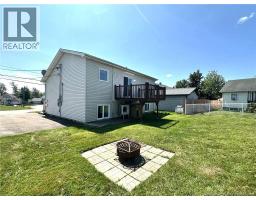 44-46 Theriault Street, photo 5