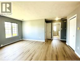 44-46 Theriault Street, photo 12